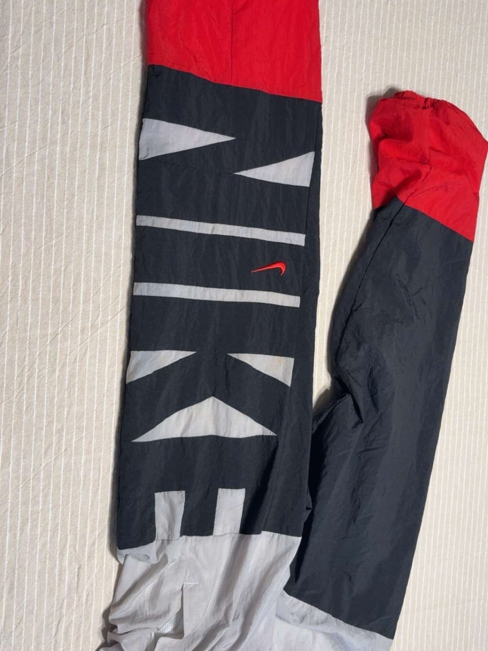 Nike Colorblock Joggers - Red, Black, Gray